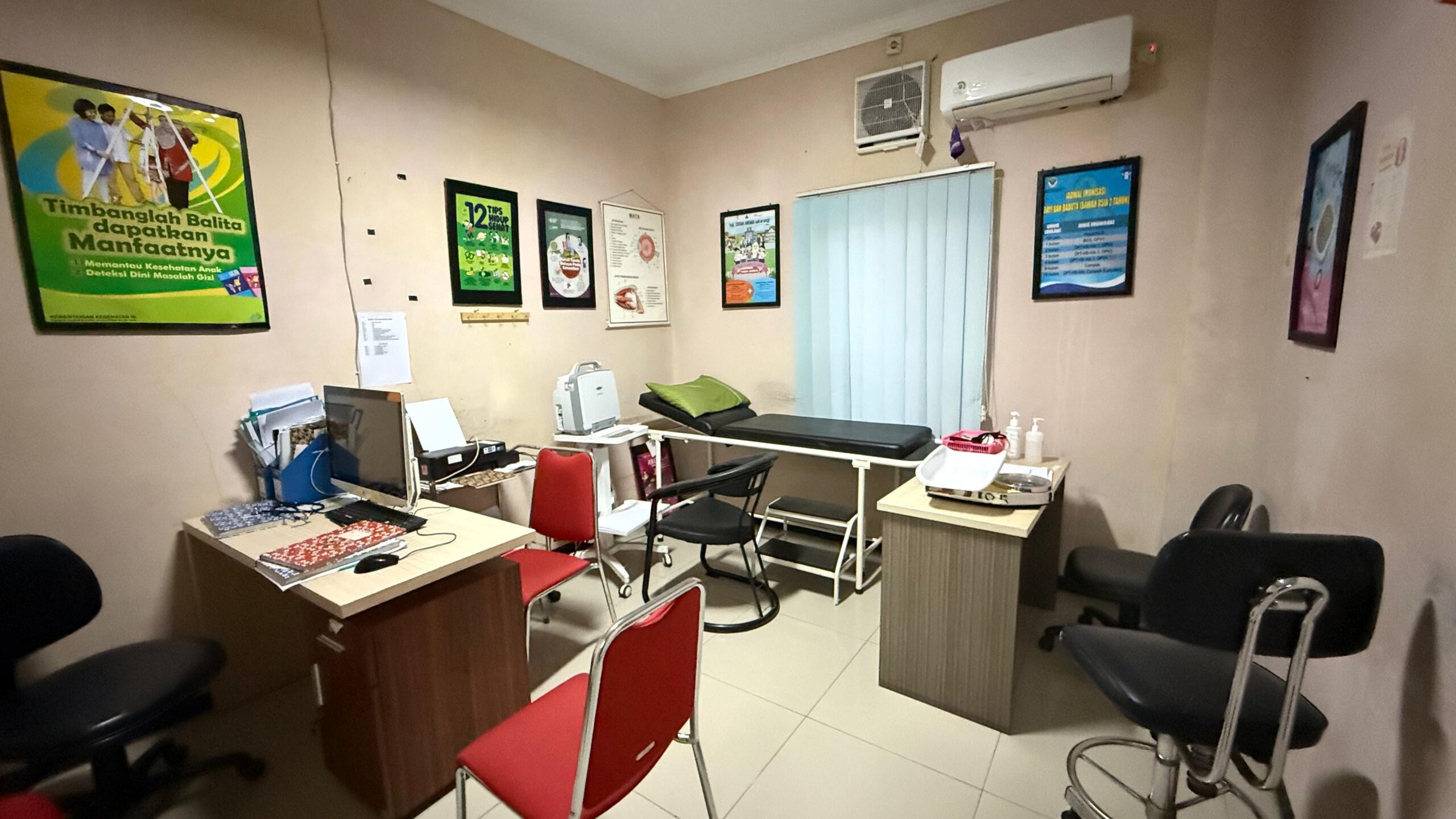 Ruang USG Kluster 2 Puskesmas Parigi